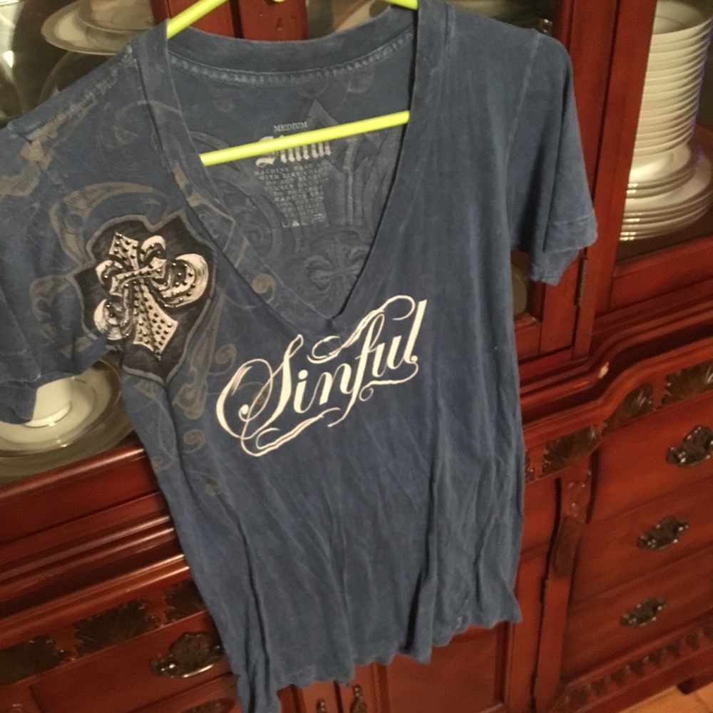 Sinful tee